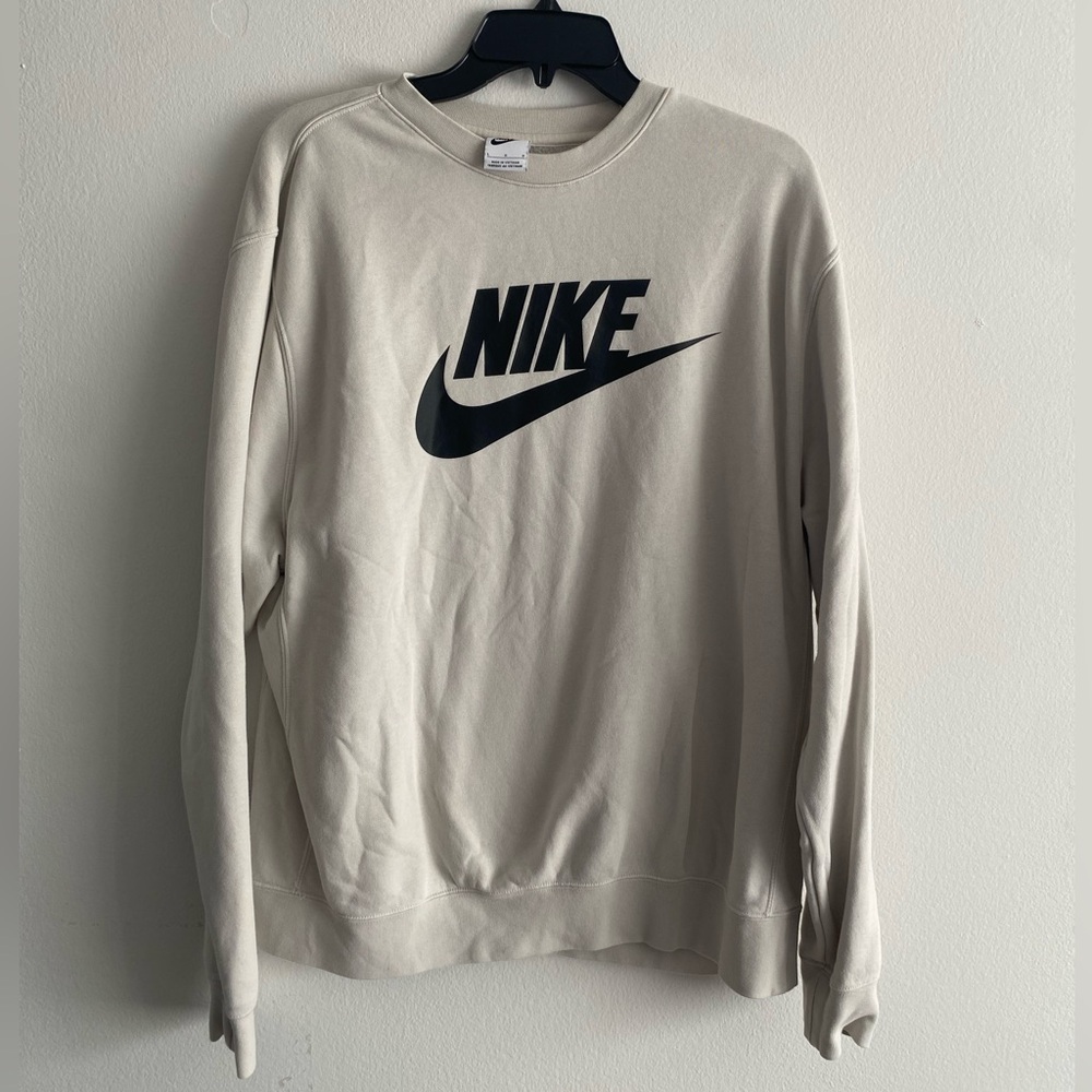 Nike Crewneck / Men’s Large